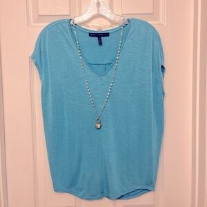 WHBM Light Blue Jetsetter Tee Size: XXS